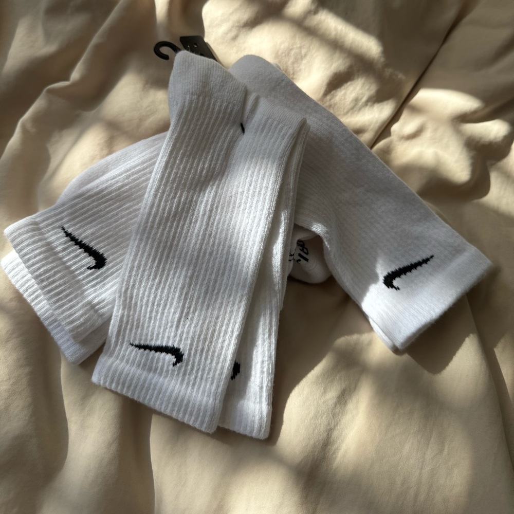 White Nike socks 3 pairs